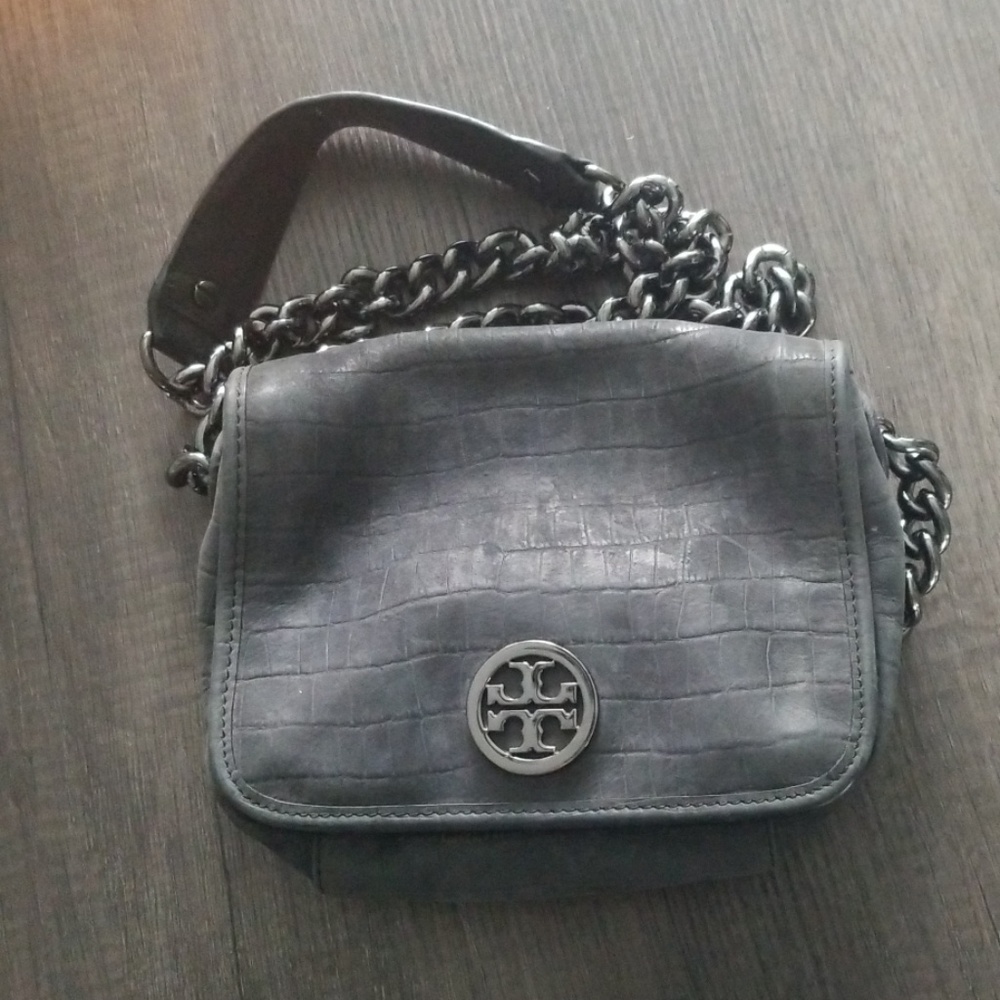 Authentic Tory Burch crossbody bag